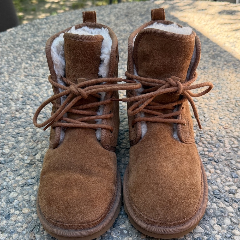 UGG Men's Brown Suede Chukka Boots with Shearling Lining - Picture 3 of 6